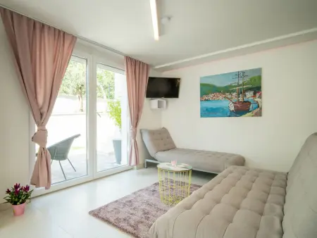 Maison Ivana, 3 chambres avec piscine chauffée à Krk : photo 22