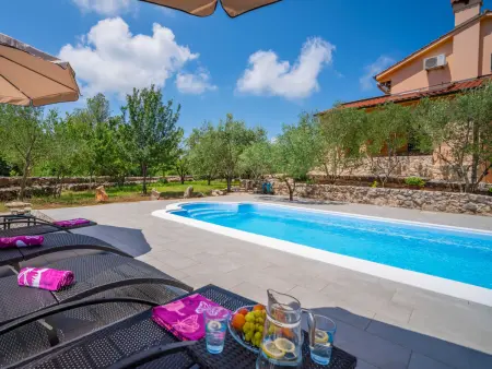Maison Mila, 8 pers., piscine privée, île de Krk : photo 2