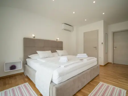 Maison Anđela, Krk : piscine privée et terrasse 80 m² : photo 29