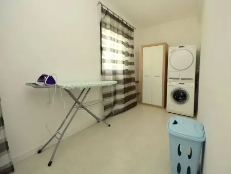 West, maison 5 pièces avec piscine chauffée à Tribunj : photo 23