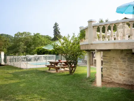 Le Noyer, maison 4 pers. avec piscine à Epertully - Photo 1