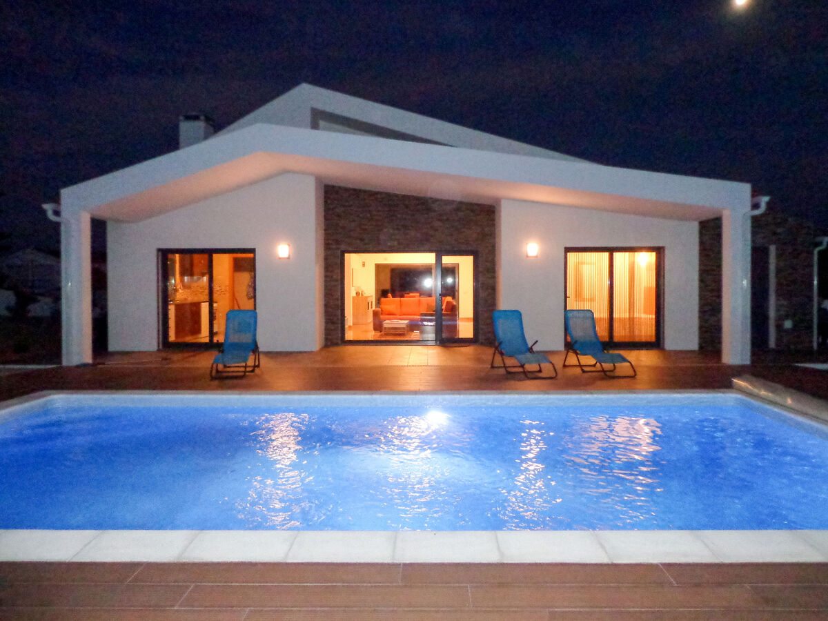 Do Pinheiros – Maison 3 chambres avec piscine à Óbidos - Photo 12