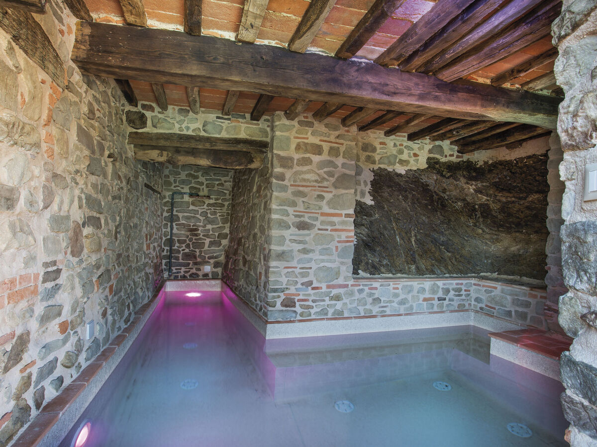 Aurora, gîte 5 chambres avec piscine et sauna à Pescia - Photo 4