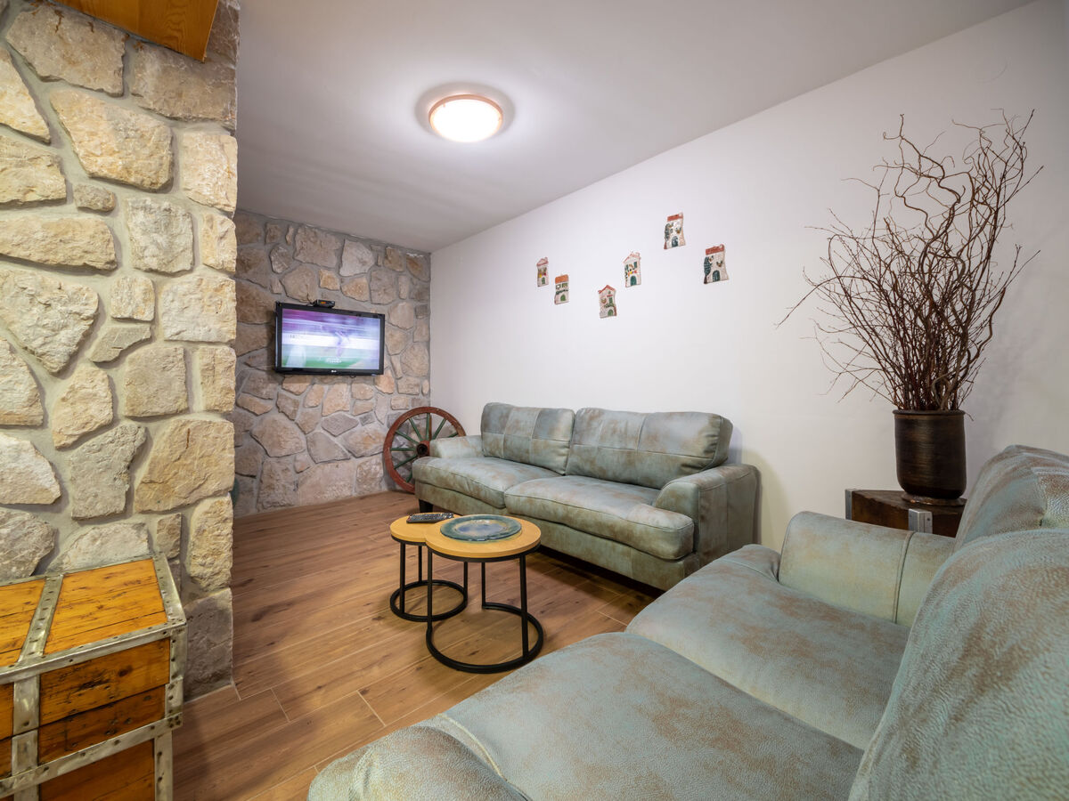 Maison Dedina srića à Crikvenica, piscine chauffée - Photo 5