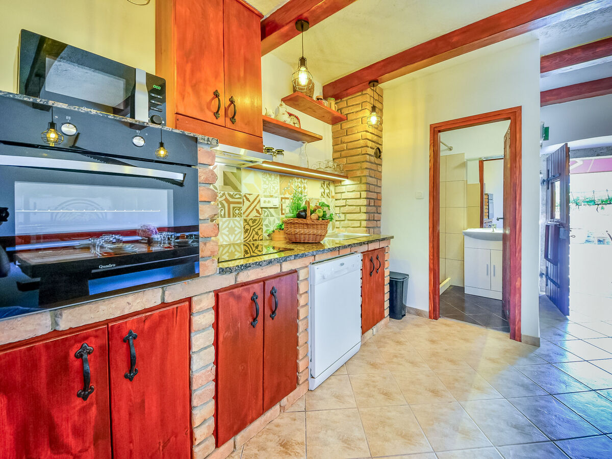 Maison Dedina srića à Crikvenica, piscine chauffée - Photo 20