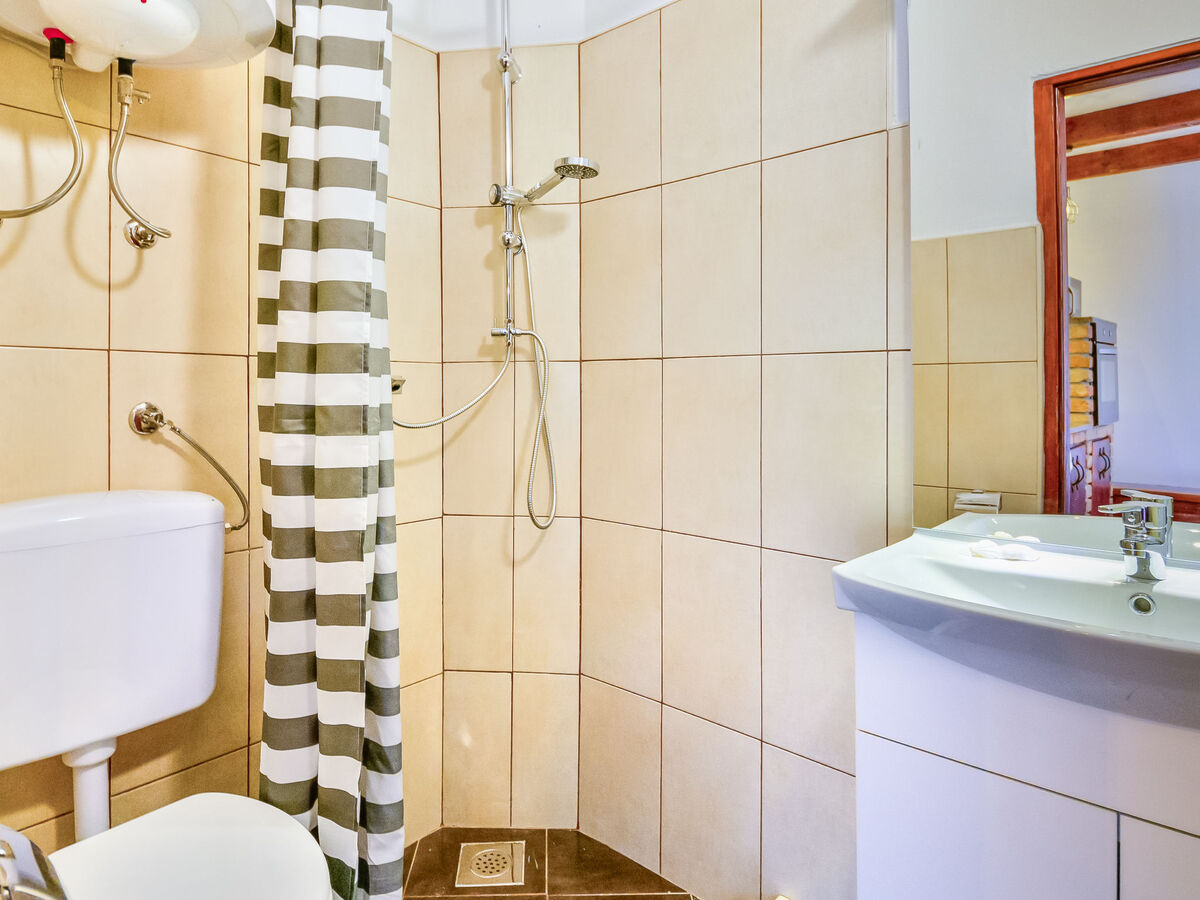 Maison Dedina srića à Crikvenica, piscine chauffée - Photo 21