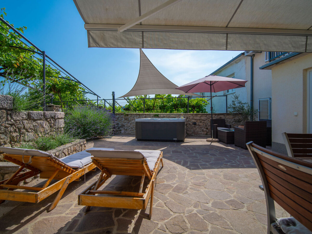Maison Dedina srića à Crikvenica, piscine chauffée - Photo 30