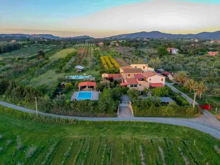 La Stalla, gîte rustique 4 pers. à Bibbona avec piscine : photo 14