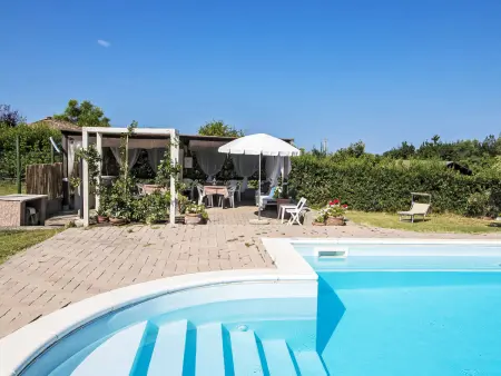 La Stalla, gîte rustique 4 pers. à Bibbona avec piscine : photo 16