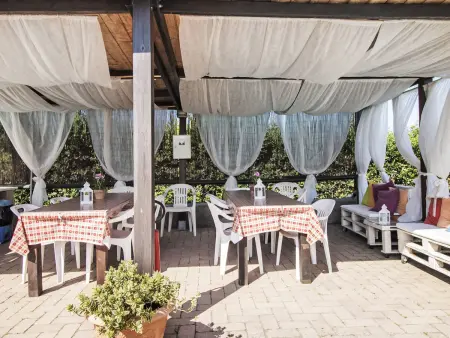 La Stalla, gîte rustique 4 pers. à Bibbona avec piscine : photo 18