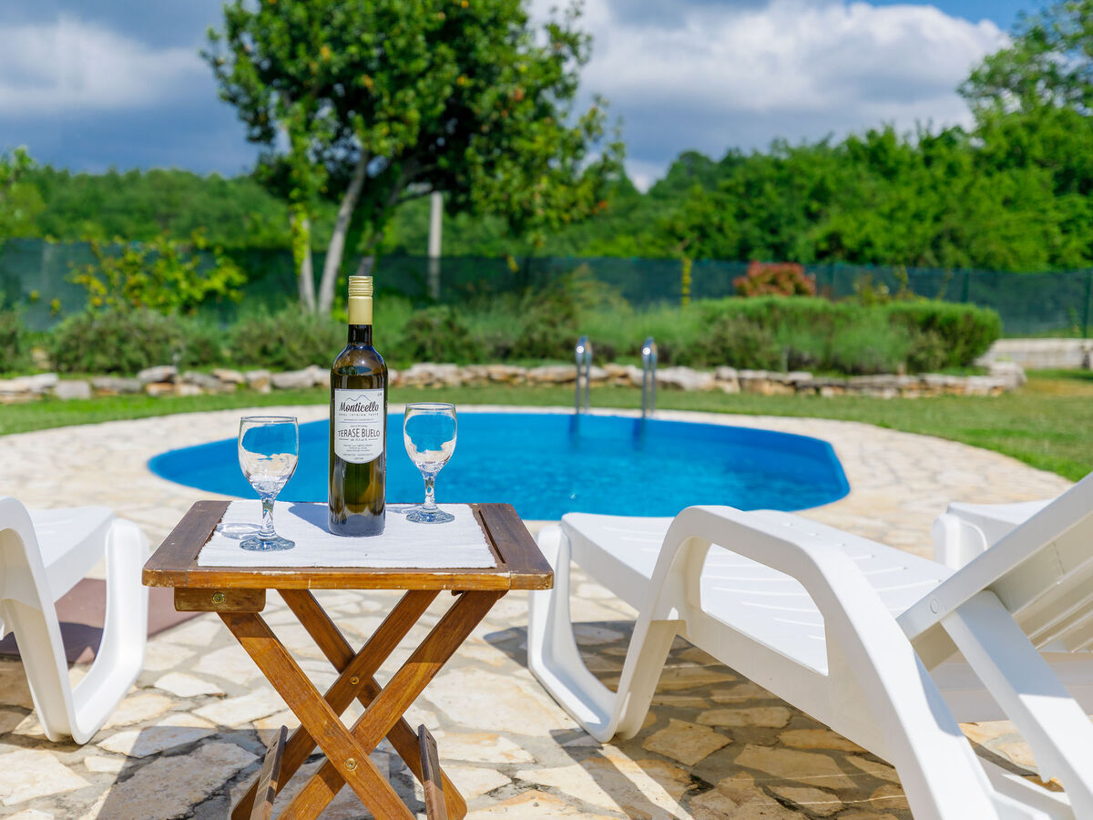 Villa Malini – Maison 4 pers. avec piscine privée à Grožnjan - Photo 1