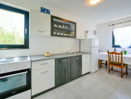 Madera – Maison 6 pers. piscine privée Dugo Selo : photo 15