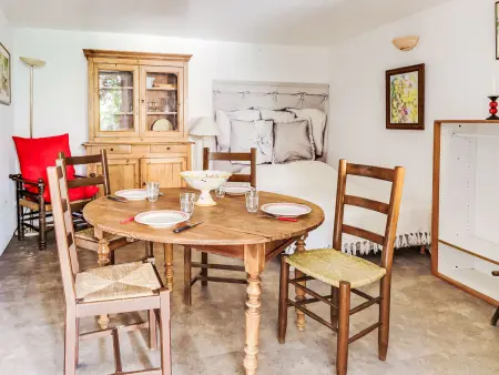 Studio 25 m² Bormes-les-Mimosas, centre village : photo 6