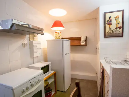 Studio 25 m² Bormes-les-Mimosas, centre village : photo 10