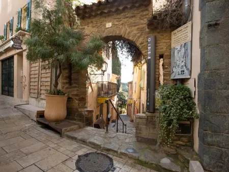 Studio 25 m² Bormes-les-Mimosas, centre village : photo 18
