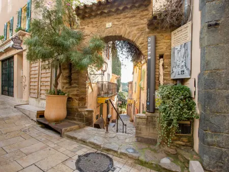 Studio 25 m² Bormes-les-Mimosas, centre village : photo 21
