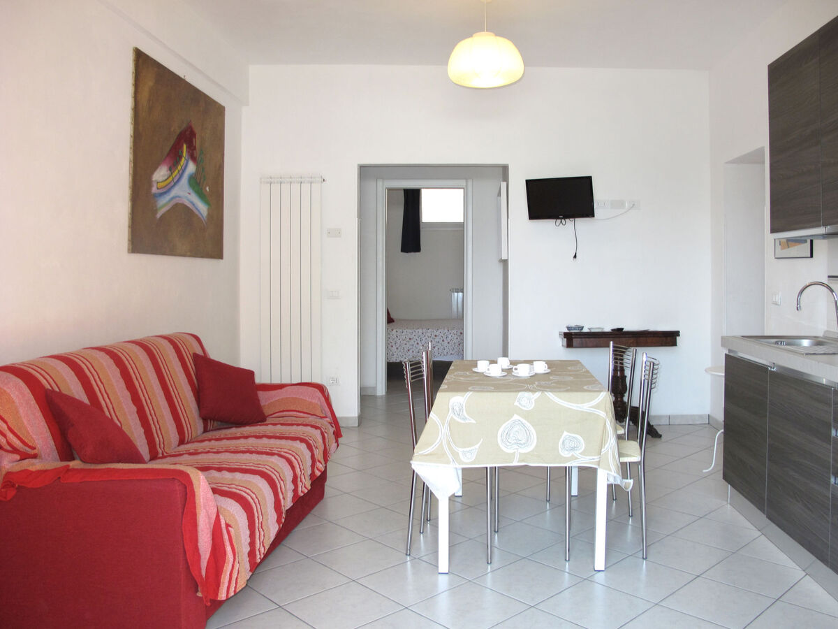 Orange, appartement 2 pièces à 100 m de la mer - Photo 8
