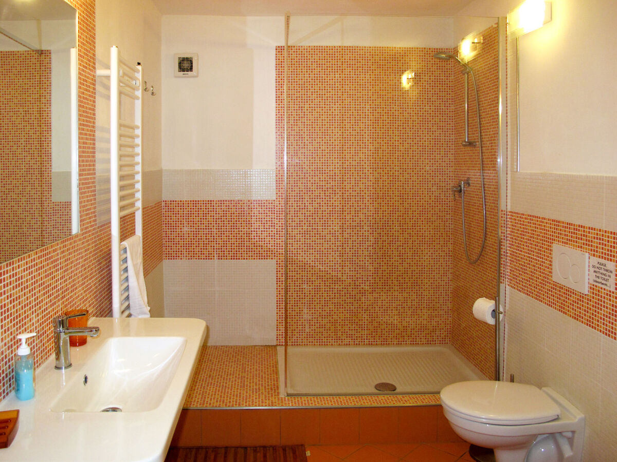 Orange, appartement 2 pièces à 100 m de la mer - Photo 10