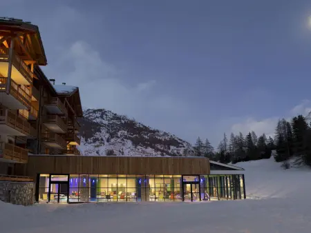 Chalets du Flambeau, apt 4 pièces avec spa Val Cenis : photo 13