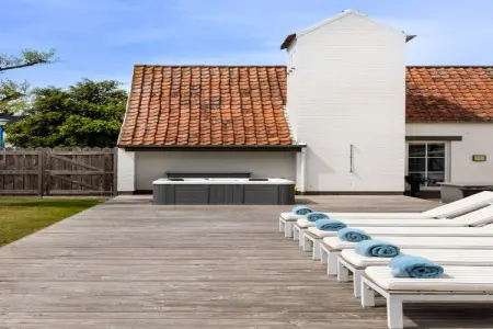 Villa Petunias, Villa de luxe à Saint-Idesbald avec jacuzzi - Photo 32