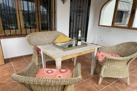 Villa Antonio Alto 4 pax, Escapade méditerranéenne avec jardin - Photo 5
