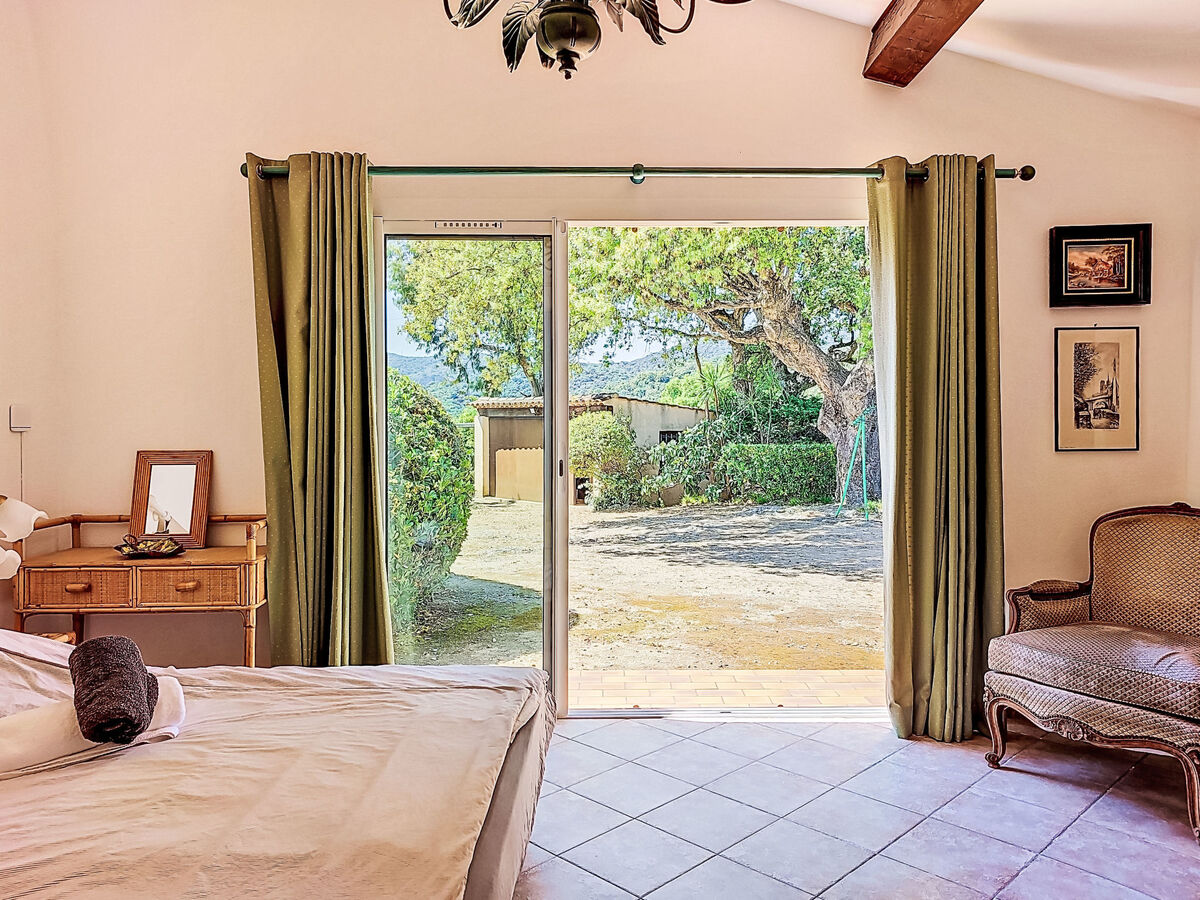 Le Mas d'Olive – Maison 6 personnes avec piscine à Grimaud - Photo 22