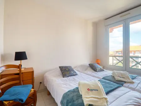 Appartement Bleu Marine, vue port à Fréjus : photo 5