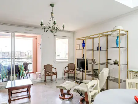 Appartement Bleu Marine, vue port à Fréjus : photo 6