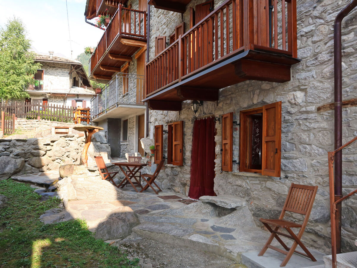 Maison Ivan – 6 chambres sur 4 niveaux à Noasca, Gran Paradiso - Photo 1