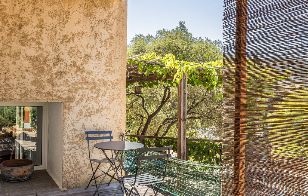 Maison avec piscine privée sur rocher à Calvi - Photo 11