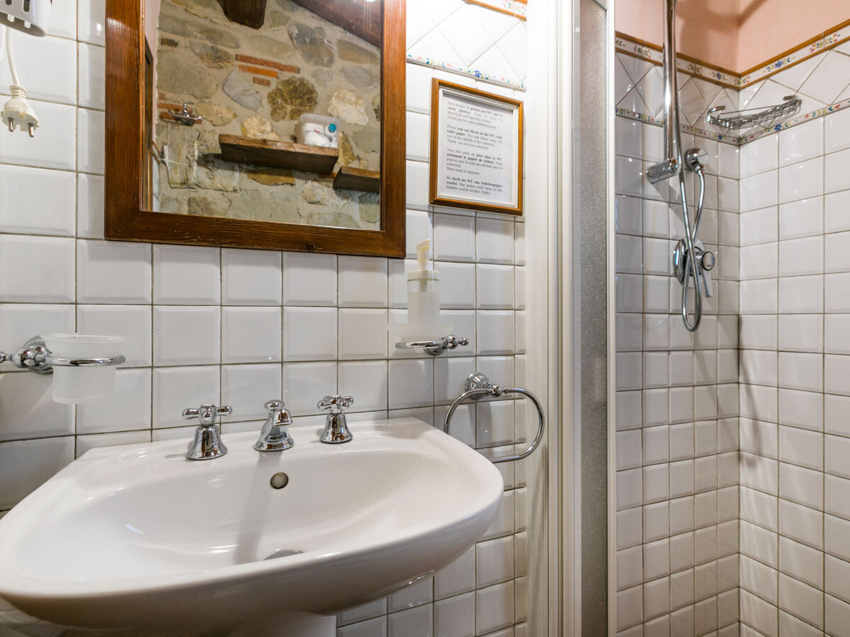 Al Melo, maison 40 m² avec piscine à Pescia - Photo 21