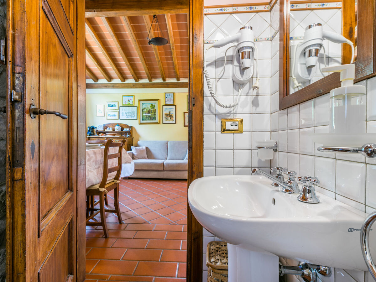 Al Melo, maison 40 m² avec piscine à Pescia - Photo 24