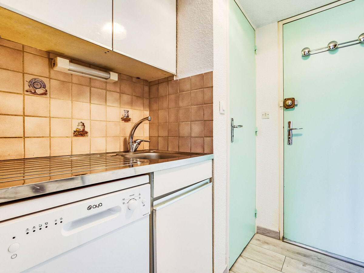 Appartement 2 pièces au 8e étage avec vue montagne - Photo 5