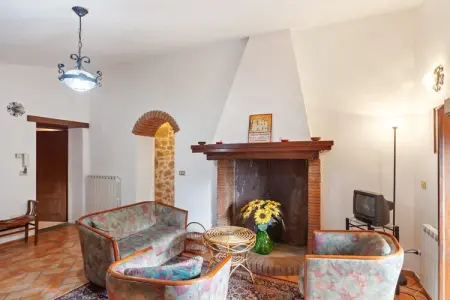 Location maison à San Valentino, Sorano, Charmante maison avec jardin