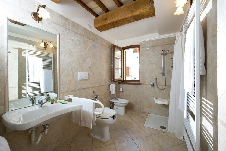 Villa Spello à Cannara : piscine et vue sur Assise - Photo 21
