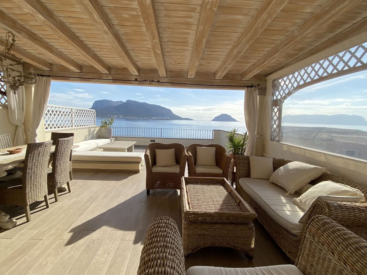 Castagno – Apt 3 pièces, terrasse 120 m², vue mer - Photo 1