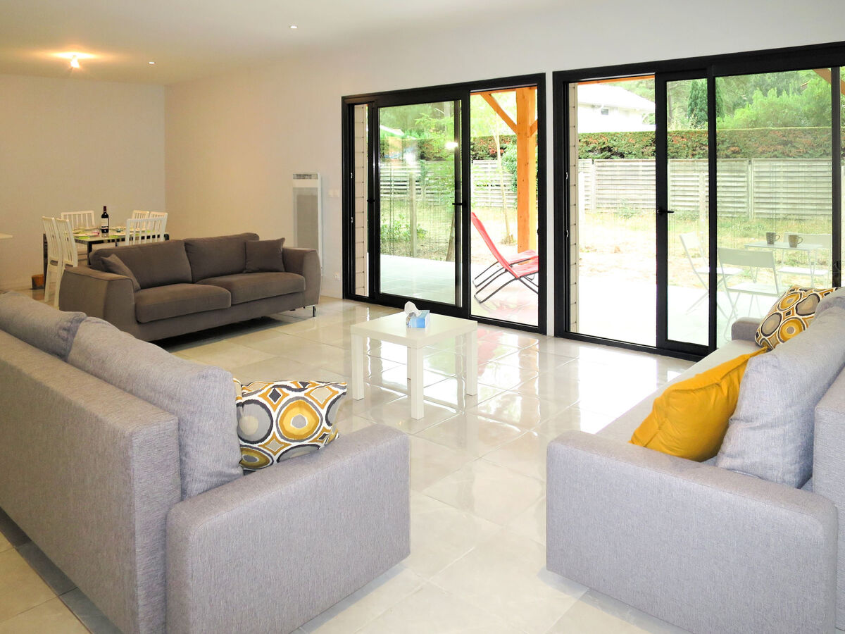 Maison Yara à Lacanau : 3 chambres, terrasse couverte - Photo 9