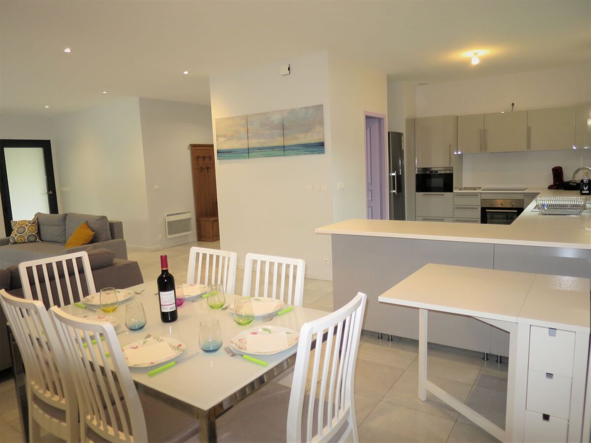 Maison Yara à Lacanau : 3 chambres, terrasse couverte - Photo 10