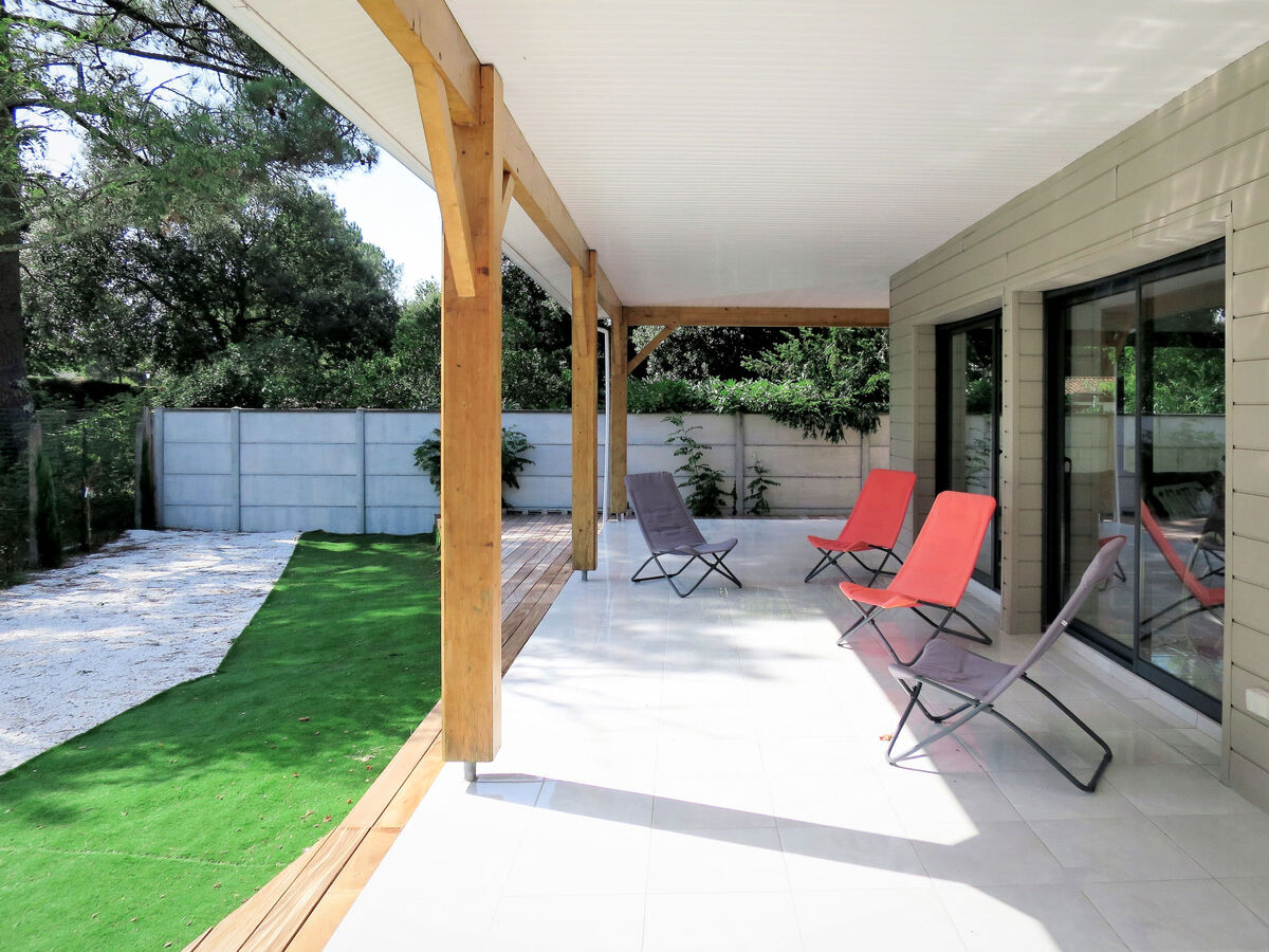 Maison Yara à Lacanau : 3 chambres, terrasse couverte - Photo 17