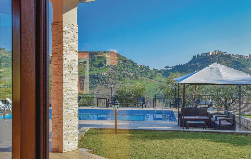 Villa del Borgo – Maison 5 ch, piscine et sauna - Photo 9