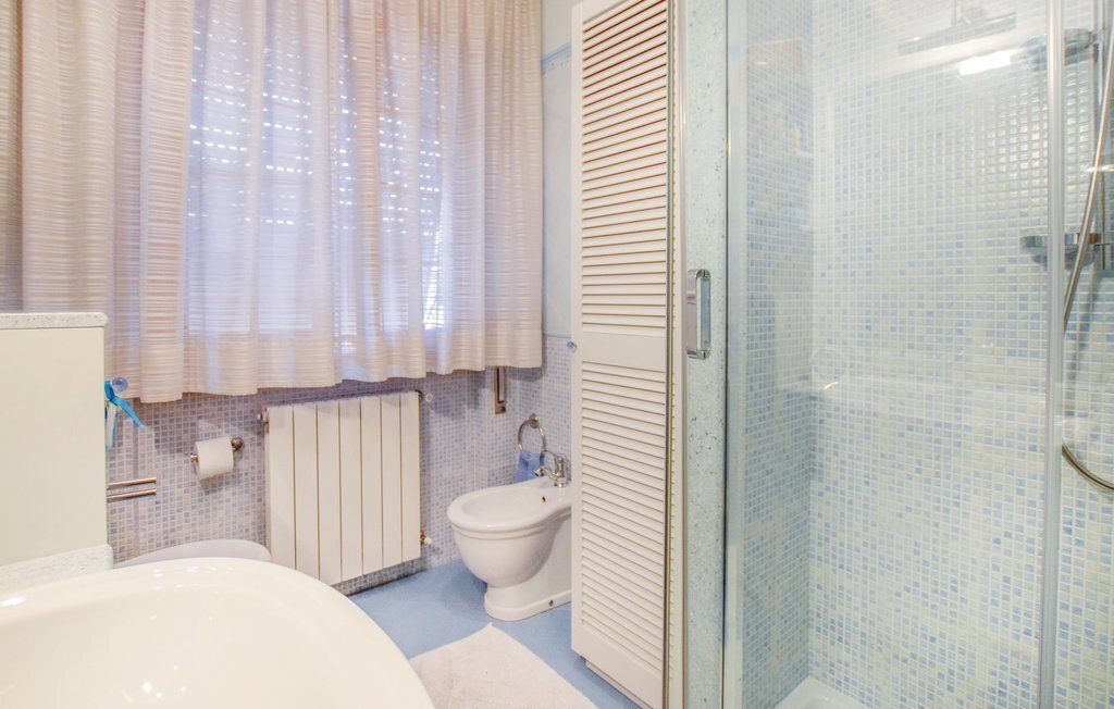 Maison des Fleurs – 8 pers, jacuzzi et jardin en Toscane - Photo 23