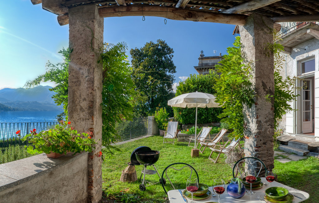 Maison avec dock privé face au lac d'Orta - Photo 2