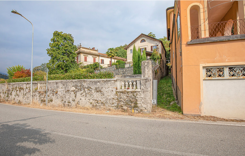 Maison avec dock privé face au lac d'Orta - Photo 5