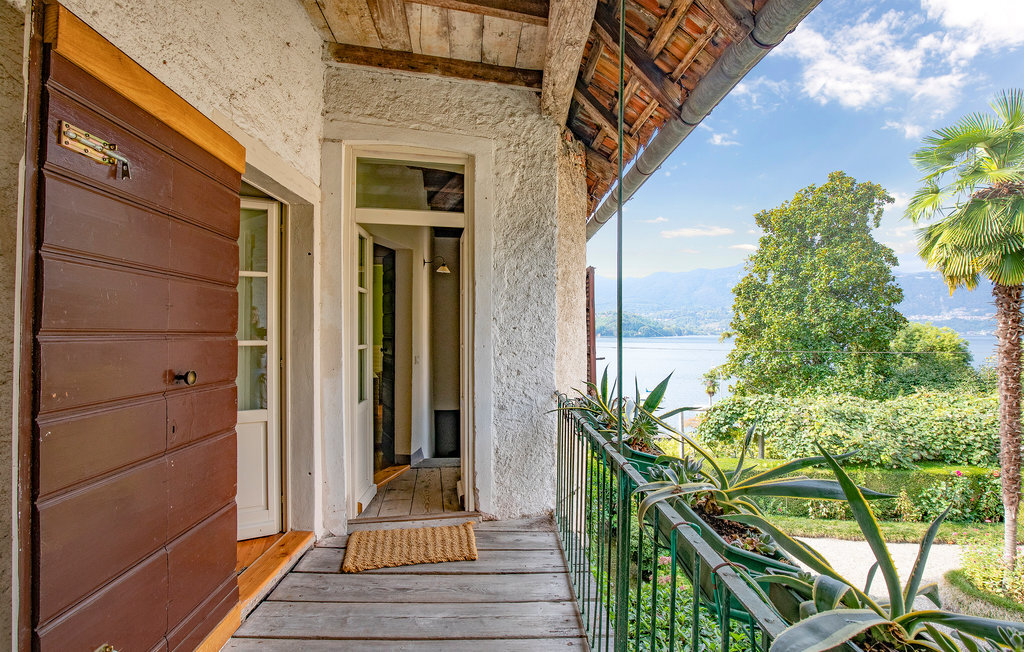Maison avec dock privé face au lac d'Orta - Photo 9