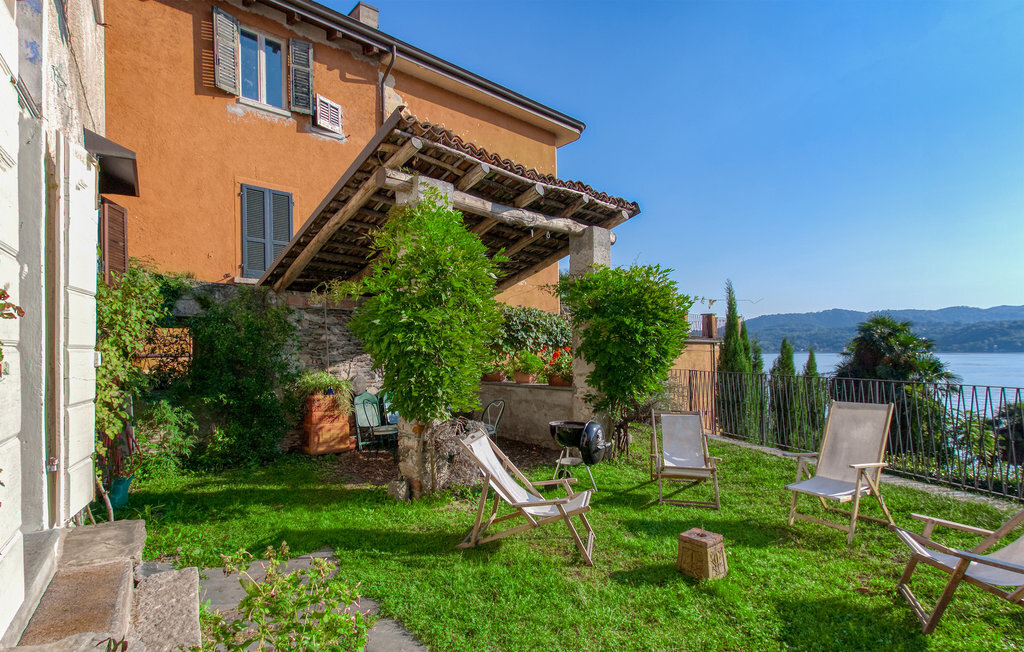 Maison avec dock privé face au lac d'Orta - Photo 11