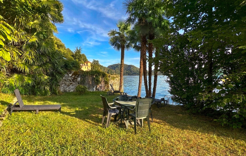 Maison avec dock privé face au lac d'Orta - Photo 13