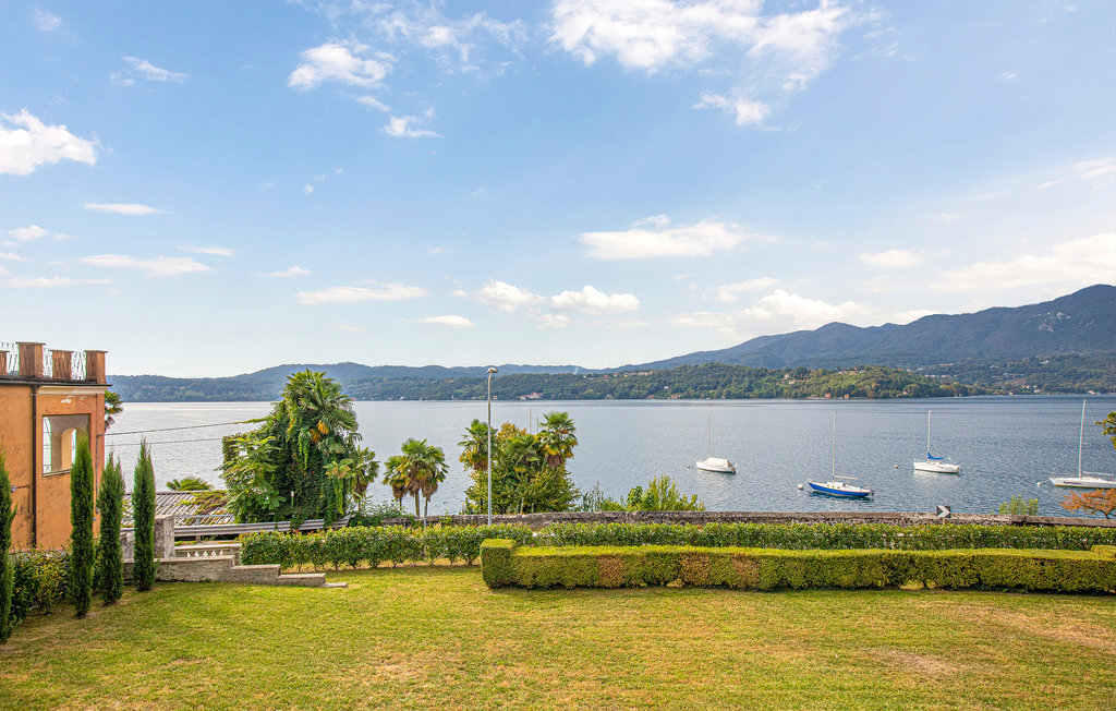 Maison avec dock privé face au lac d'Orta - Photo 16