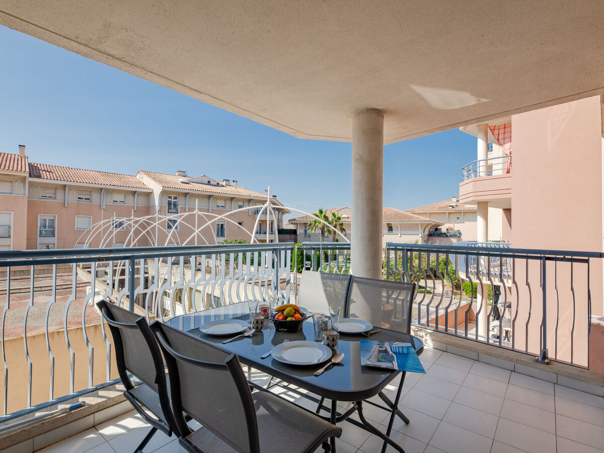 Royal Marine – Apt 3 pièces, terrasse à Port Fréjus - Photo 16