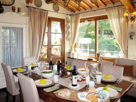 Villa Capo Corso, 450 m² avec piscine à Corsanico : photo 12