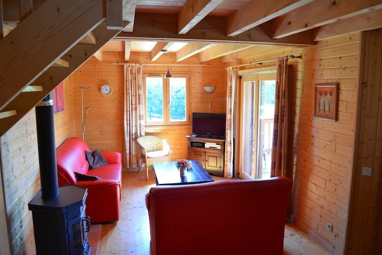 Chalet du Lac à Beaulieu, piscine privée et lac à 400m - Photo 9